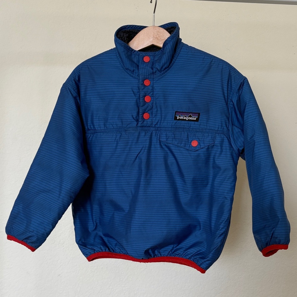 Patagonia Kids XXS Reversible Blue and Red Snap-T Pullover Puff Jacket